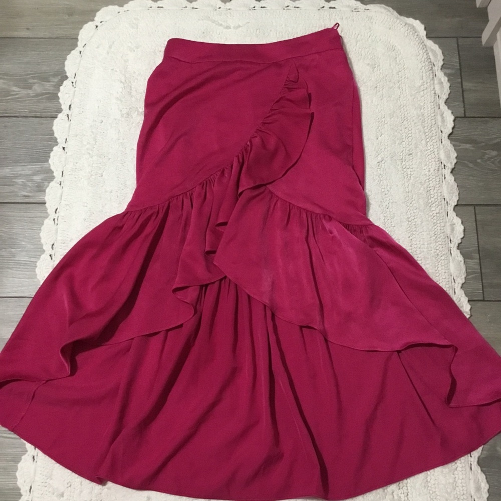Lulumari Flirty Festival Party Hi-Lo Ruffle Skirt size M